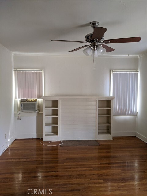 Foto del edificio - 127 S Olive Ave