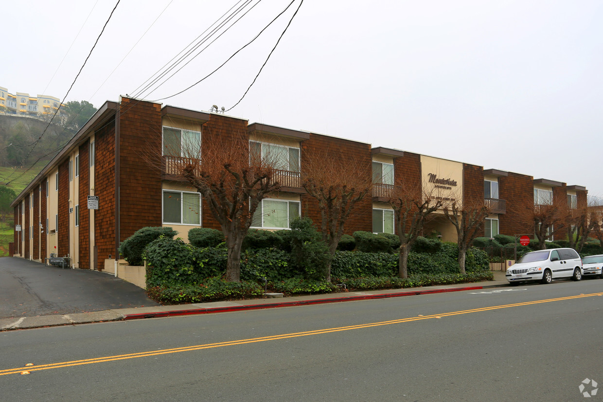 Primary Photo - MonteVista Apartments