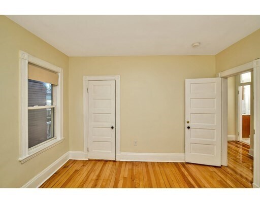 Foto del edificio - 106 Greenbrier St