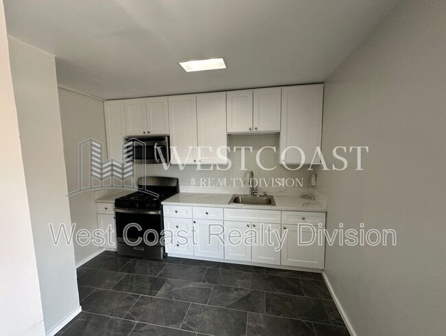 Foto del edificio - 13222 Mohawk Rd