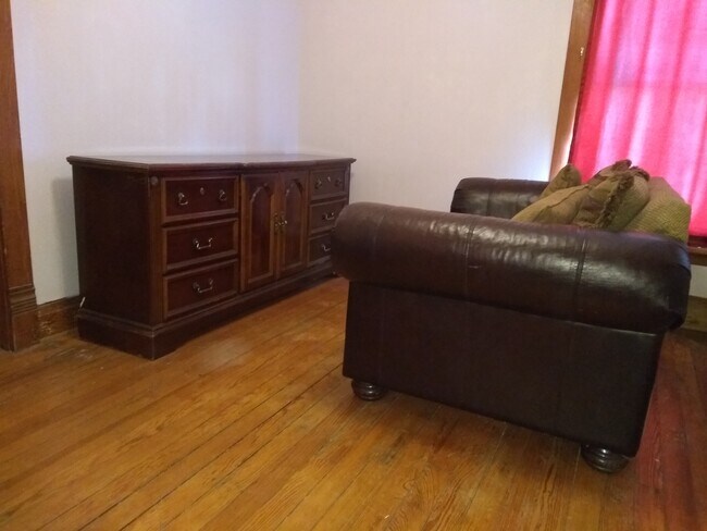 Foto del edificio - 222 Linden St