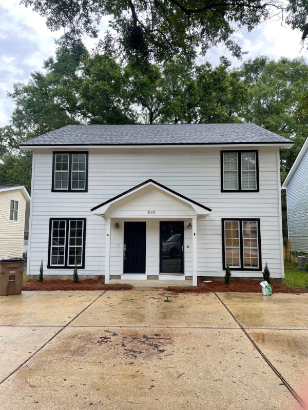 Foto principal - 959 McCay Ave