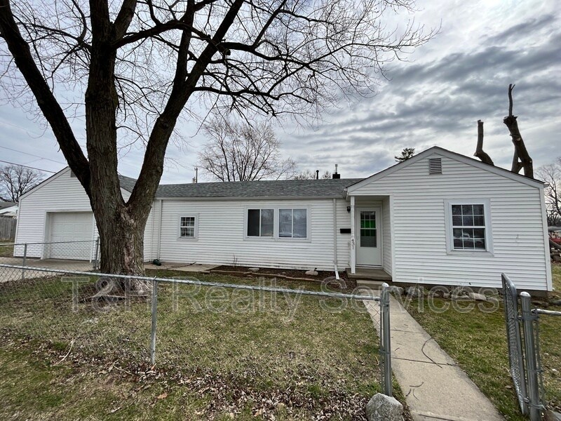431 W 42nd St, Anderson, IN 46013 House Rental in Anderson, IN