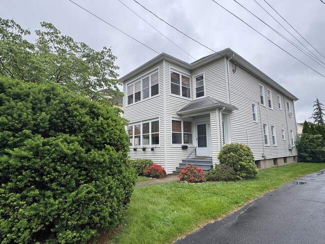 Building Photo - 95 Ardmore Rd