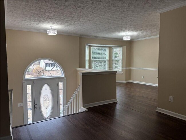 Foto del edificio - 3410 Camens Ct NE