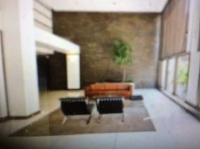 Welcoming Lobby - 5455 N Sheridan Rd