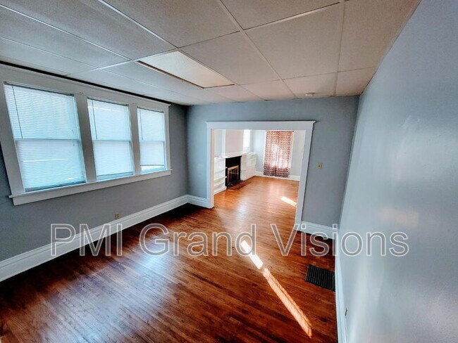 Foto del edificio - 1436 W Macon St