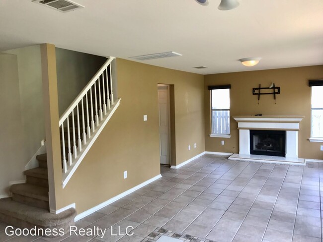 Building Photo - 4 br, 2.5 bath House - 14633 Montoro