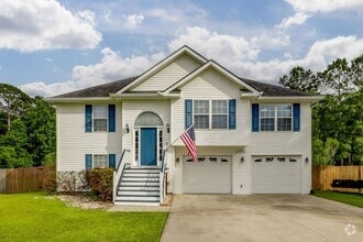 Building Photo - 132 Ridgewood Cir