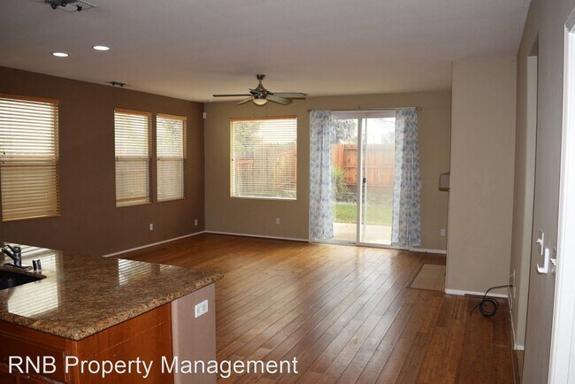 Building Photo - 3 br, 2 bath House - 5630 Lawler Street