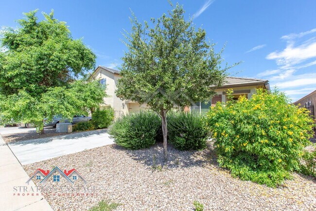 Foto del edificio - 13268 E Marigold Ln