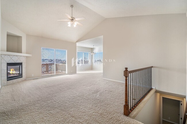 Foto del edificio - Bellevue Ranch Townhome!