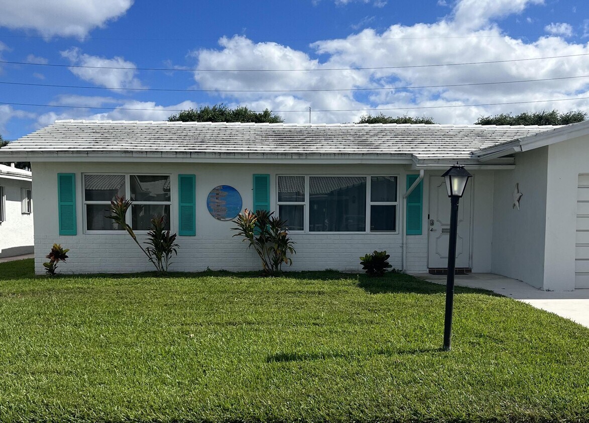 1594 SW 14th Ave, Boynton Beach, FL 33426 House Rental in Boynton