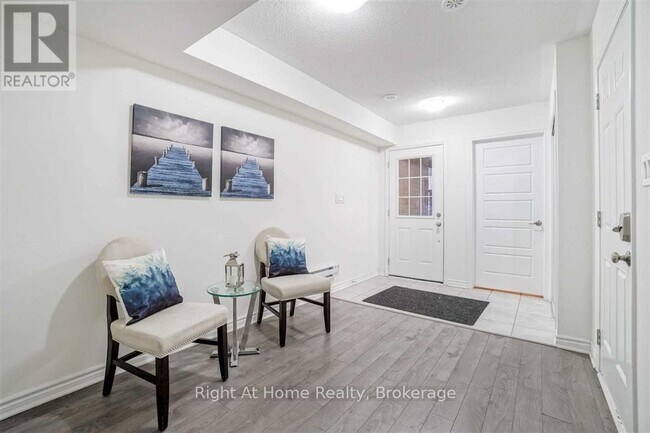 Building Photo - 297 Murlock Heights