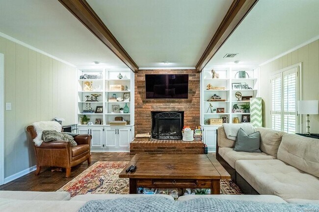 Foto del edificio - 2925 Fernway Dr