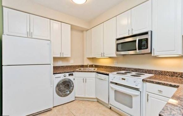 Primary Photo - 2244 N Halsted St