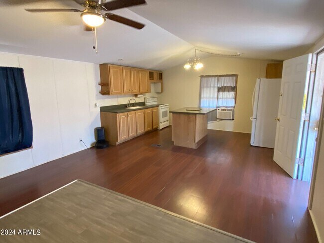 Foto del edificio - 33401 N 224th Ave