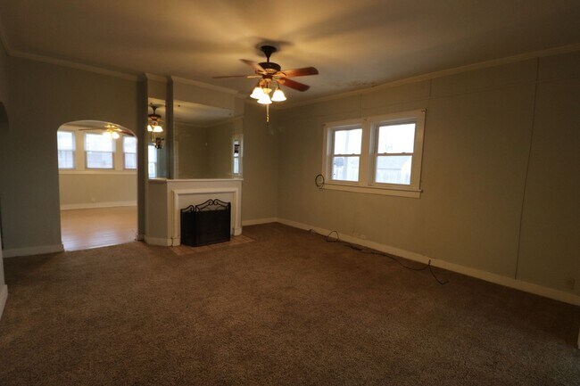 Building Photo - Home for Rent