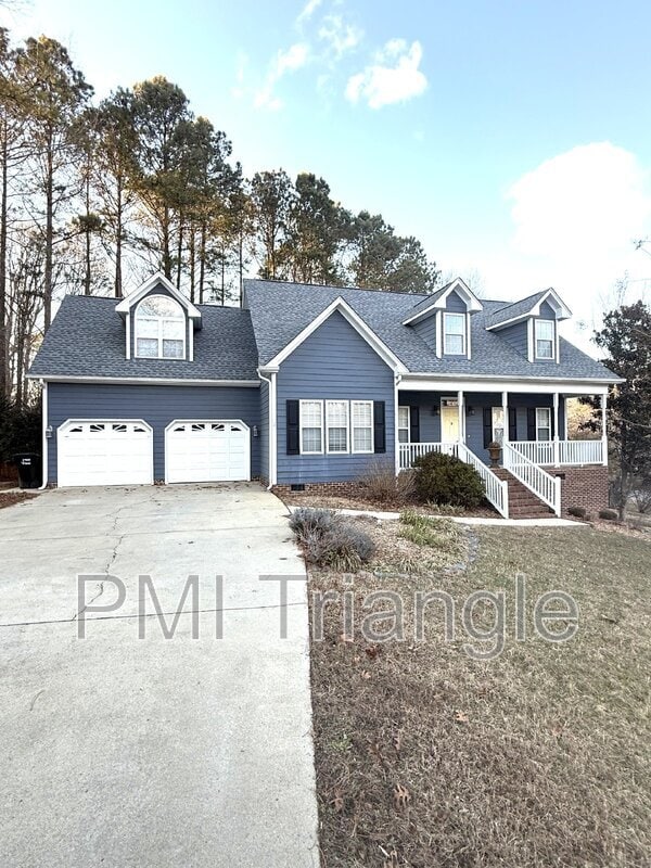 Building Photo - 3700 Fox Stone Dr