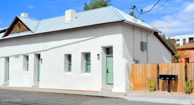 Building Photo - 143 W Simpson St
