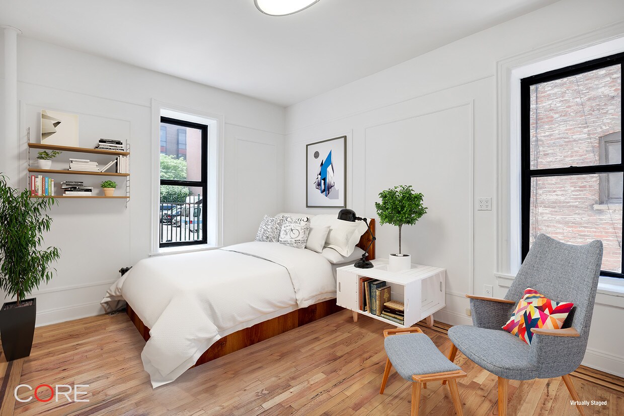 Foto principal - 48 W 138th St