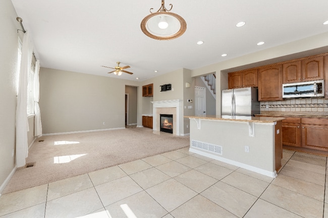 Building Photo - 10543 Laurelglen Cir