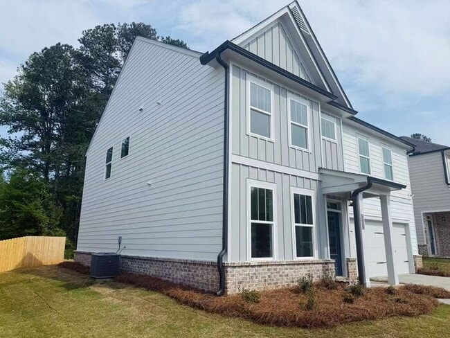 Building Photo - 4220 Easter Lily Ave