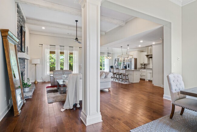 Foto del edificio - 4513 Chestnut Hill Dr