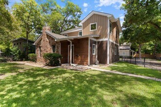 Building Photo - 5603 William Holland Ave