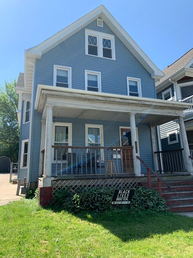 Building Photo - 1031 Williamson St
