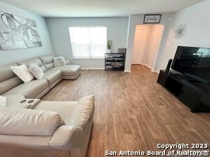 Building Photo - 3212 Mission River
