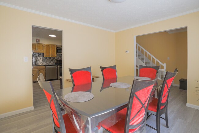 Foto del edificio - 4452 Habersham Ln N