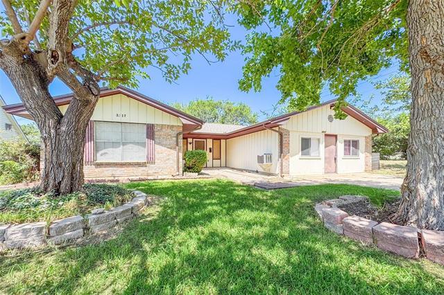 Foto principal - 3217 Ridgeview Ln