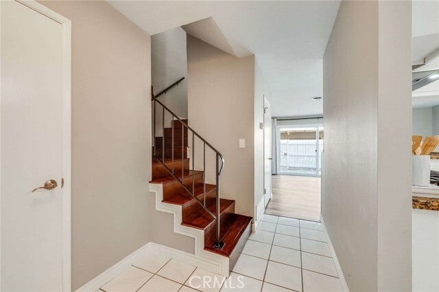 Building Photo - 623 E Matchwood Pl