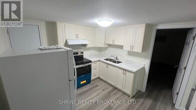 Building Photo - 259 McNay St