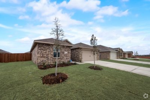Building Photo - 1131 Elijah Way