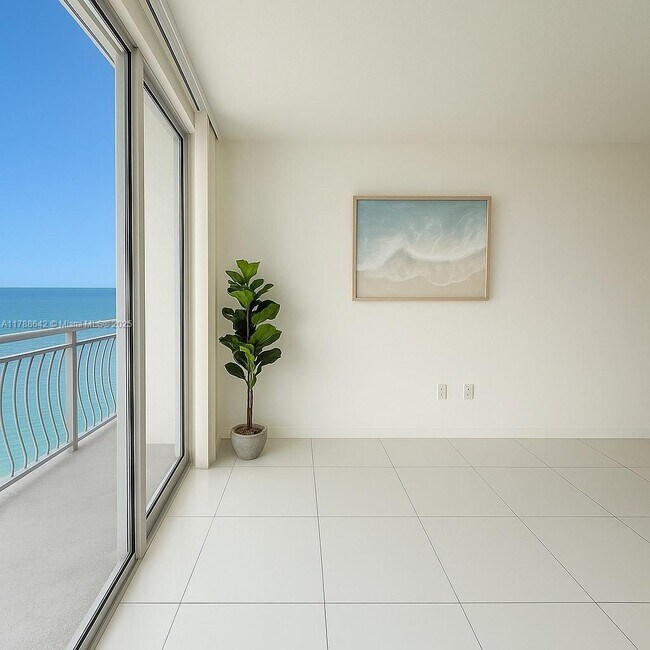 Foto del edificio - 1750 N Bayshore Dr