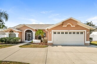 Building Photo - 8712 Cypress Lakes Blvd