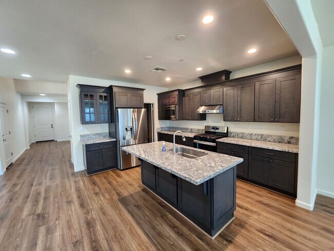 Building Photo - 18537 Patriot Way