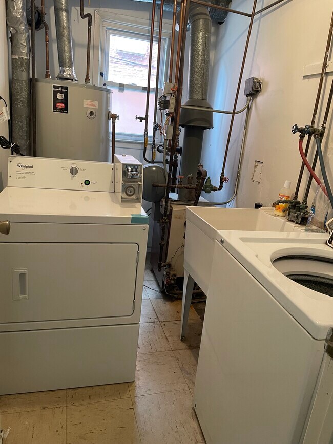 Foto del edificio - 1521 209th St