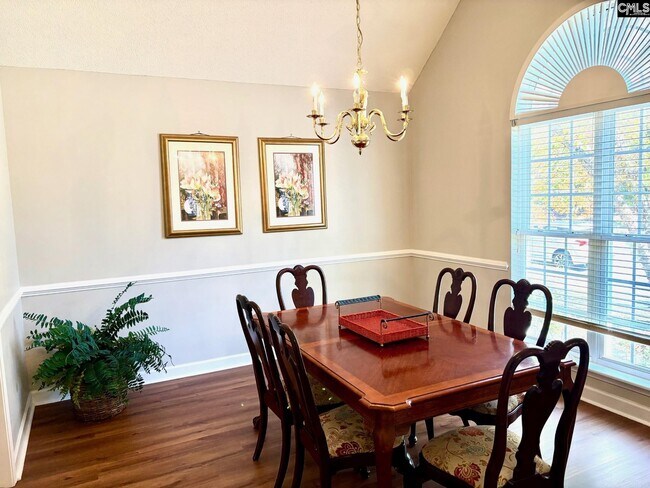 Foto del edificio - 203 Algrave Way