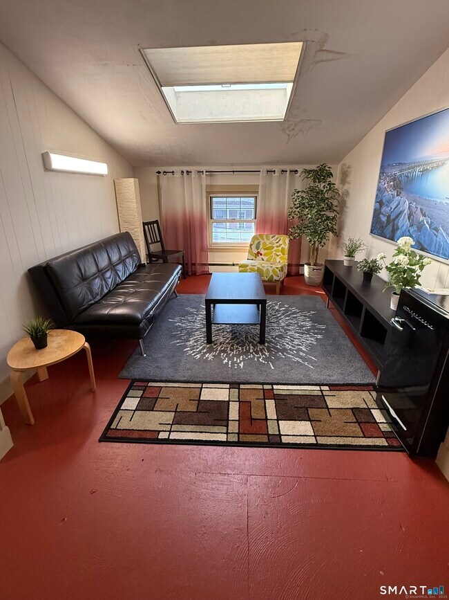 Foto del edificio - 389 Orange St