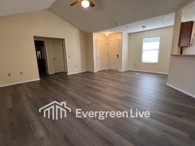 Building Photo - 102 Swing Ct