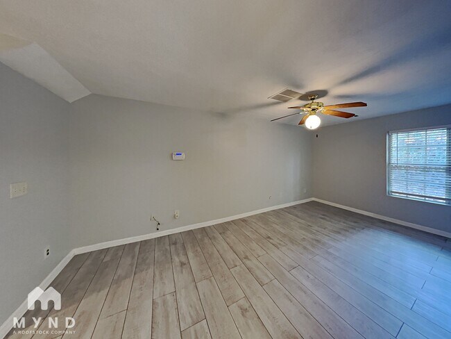 Foto del edificio - 1531 Eastern Sunrise Ln