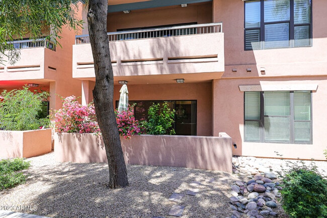 Building Photo - 20660 N 40th St