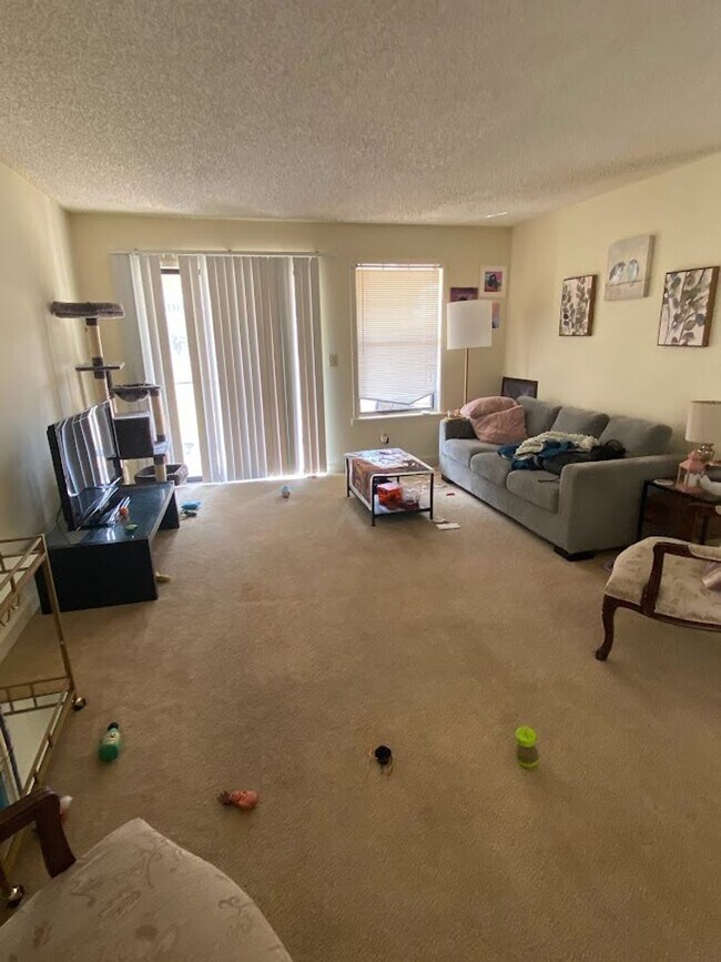 Foto del edificio - Spacious 2 Bedroom Condo Near Downtown Athens & UGA