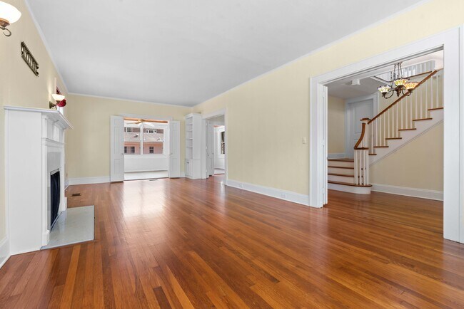Foto del edificio - 3728 Hedrick St