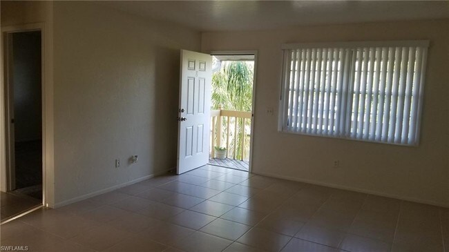 Foto del edificio - 4617 SW 8th Pl