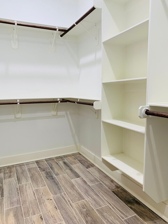 Spacious master closet - 1802 Avenue D