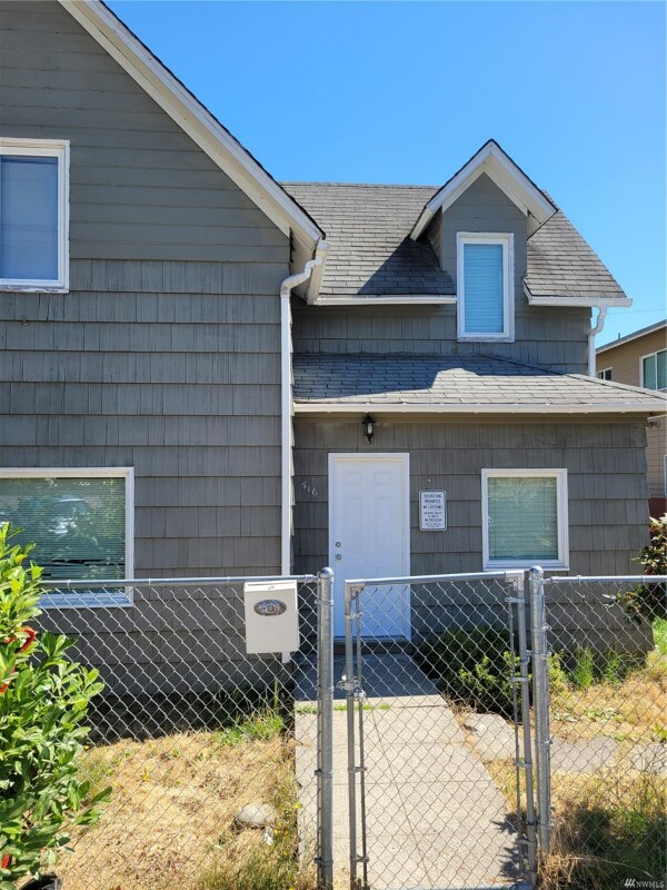 516 Railroad Ave S, Kent, WA 98032 House Rental in Kent, WA